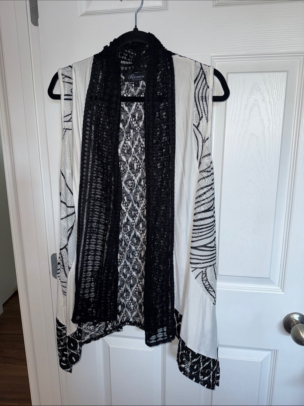Reeves Black & White Open-Front Knit/Lace black/white Cardigan Lg